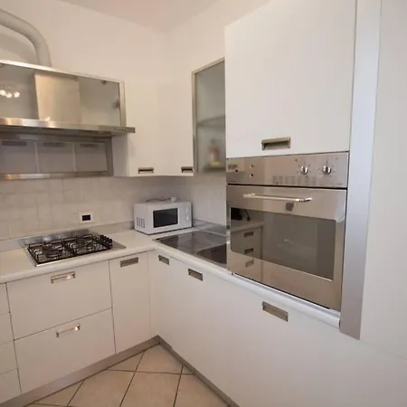 דירה Ristrutturato Con Terrazzo ואראצה