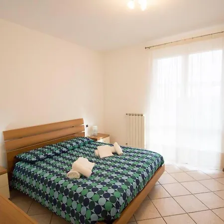 Appartamento Ristrutturato Con Terrazzo