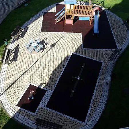 Appartamento Ristrutturato Con Terrazzo