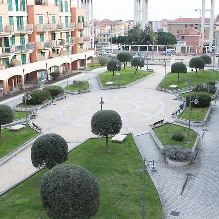 Apartment Ristrutturato Con Terrazzo *